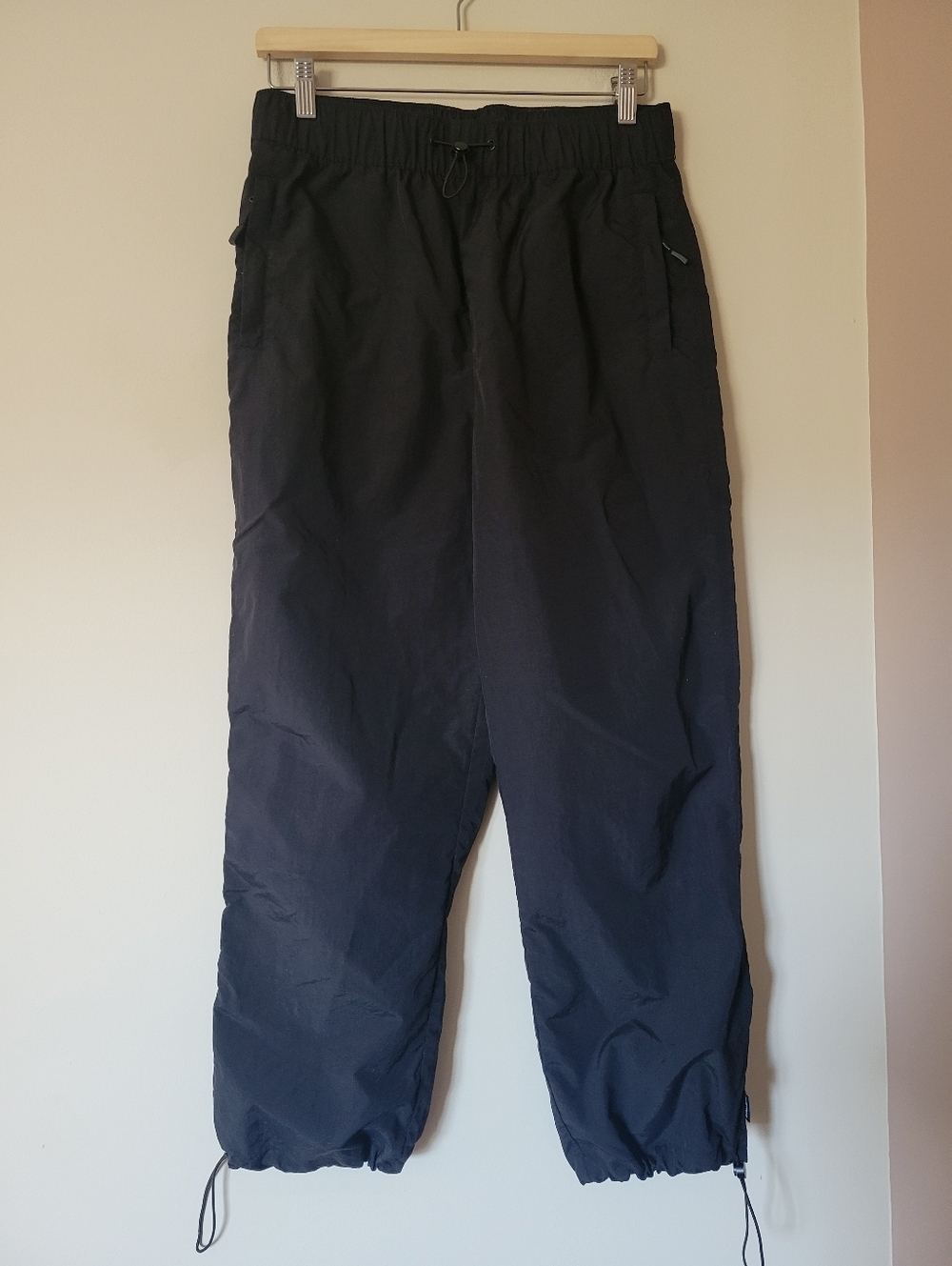 Afends Women's Black Parachute Track Pants Joggers Recycled Nylon Size Medium